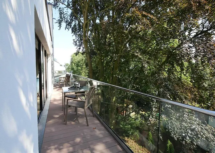 White Pearl 3.05 Apartment *